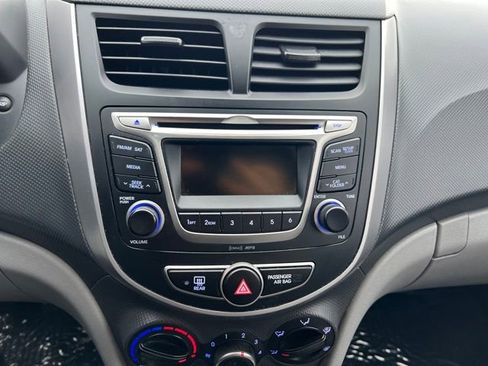 Used 2017 Hyundai Accent SE image 14