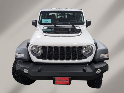 New 2026 Jeep Gladiator Sport image 3