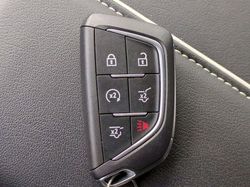 Certified 2024 Cadillac Escalade ESV Premium Luxury w/ Performance Package image 30