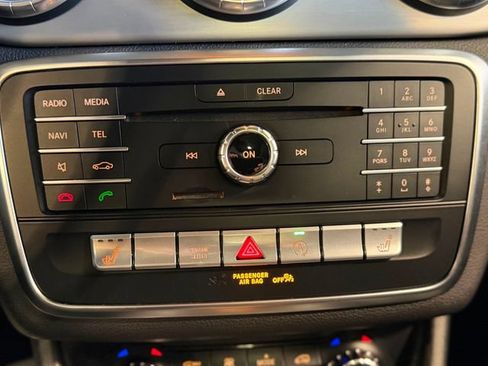 Used 2017 Mercedes-Benz CLA 250 4MATIC image 31