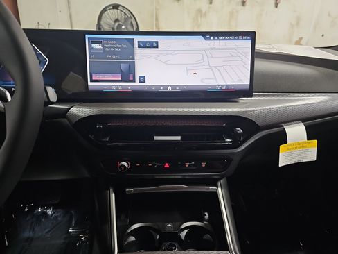 New 2026 BMW 330i Sedan w/ Premium Package image 22