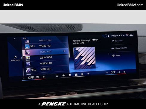 Certified 2025 BMW X7 xDrive40i w/ M Sport Package AWD/4WD image 8