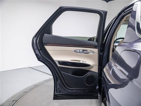 New 2026 Genesis GV70 2.5T image 30