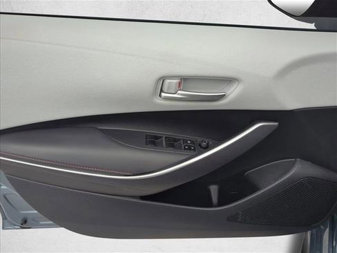 Used 2024 Toyota Corolla SE image 7
