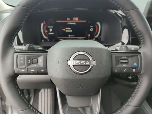 New 2026 Nissan Pathfinder SL FWD image 42