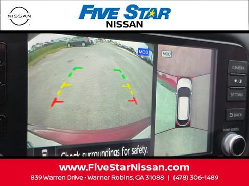 Used 2023 Nissan Kicks SR w/ SR Premium Package FWD image 21