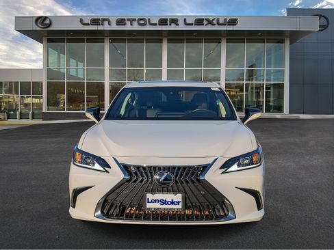 Certified 2023 Lexus ES 350 w/ Premium Package image 8