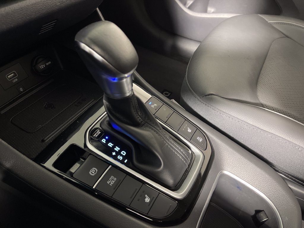 Used 2022 Hyundai Ioniq Limited FWD image 24