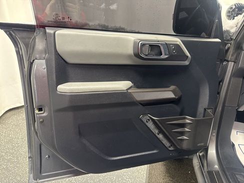 Used 2022 Ford Bronco Badlands w/ Sasquatch Package image 10