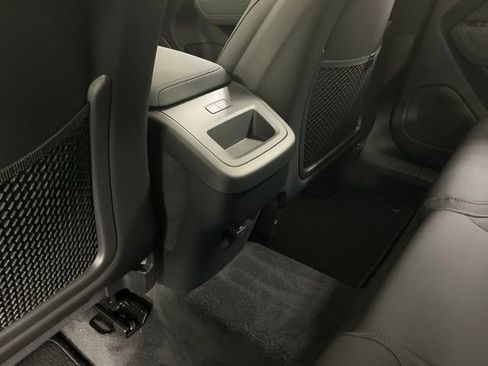 New 2026 Volvo XC60 B5 Plus w/ Protection Package Premier image 18