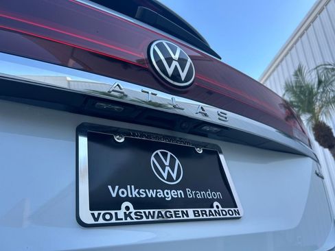 New 2026 Volkswagen Atlas SEL image 44
