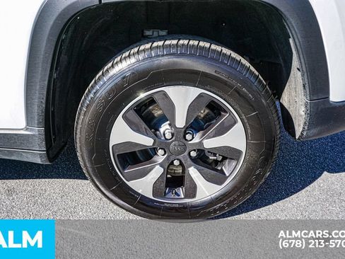 Used 2024 Jeep Grand Cherokee Limited 4xe AWD/4WD image 17