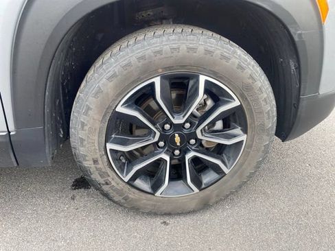 Used 2023 Chevrolet TrailBlazer ACTIV w/ Sun and Liftgate Package AWD/4WD image 30