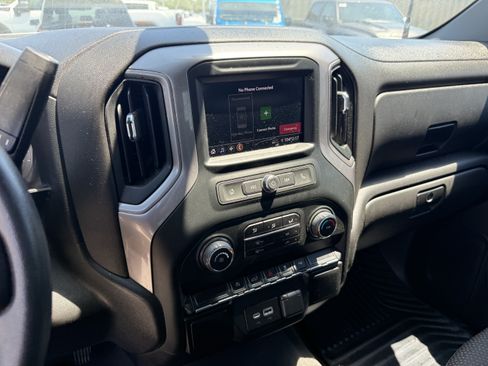 Used 2022 Chevrolet Silverado 1500 Custom RWD image 18