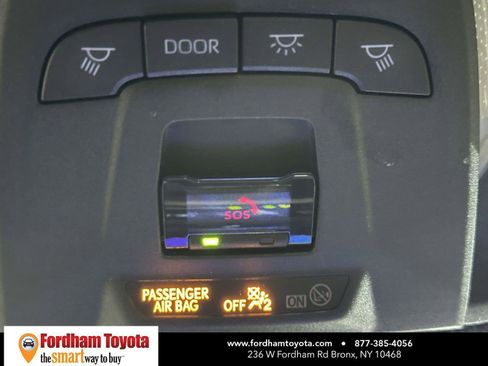 Used 2023 Toyota Corolla SE AWD/4WD image 31