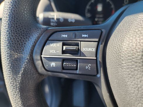 Used 2024 Honda CR-V EX image 29