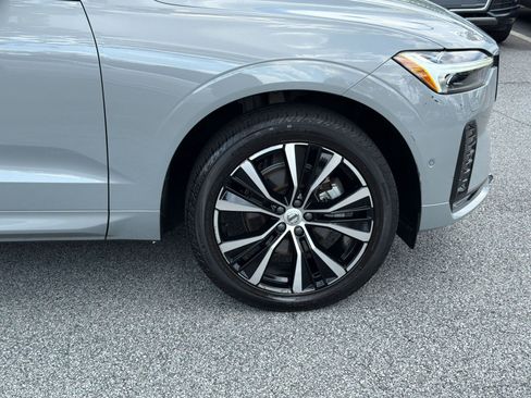 Certified 2024 Volvo XC60 B5 Plus w/ Protection Package Premier AWD/4WD image 13