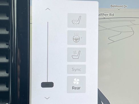 New 2026 Chrysler Pacifica Limited image 26