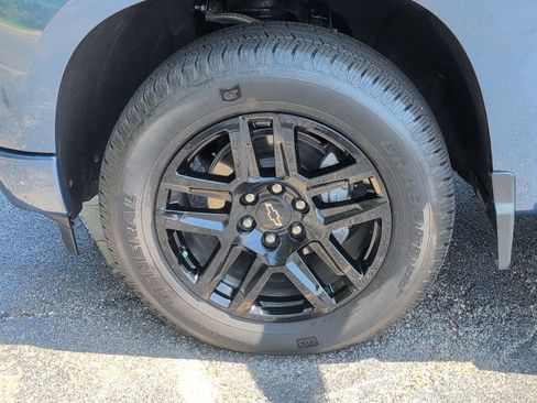 Used 2024 Chevrolet Silverado 1500 Custom AWD/4WD image 12
