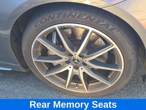 Used 2019 Mercedes-Benz S 560 Sedan image 17