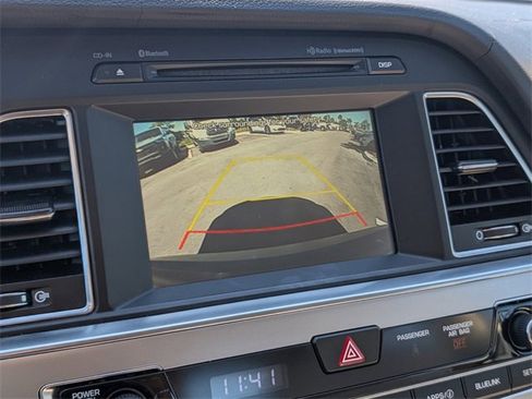 Used 2016 Hyundai Sonata SE image 19