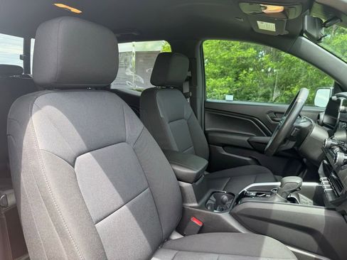 Used 2024 Chevrolet Colorado Trail Boss w/ Technology Package AWD/4WD image 20