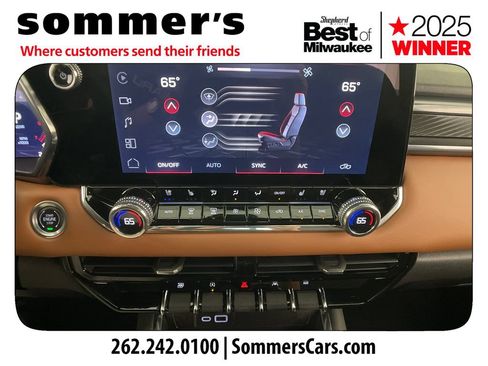 Used 2024 GMC Canyon AT4 w/ AT4 Premium Package AWD/4WD image 16