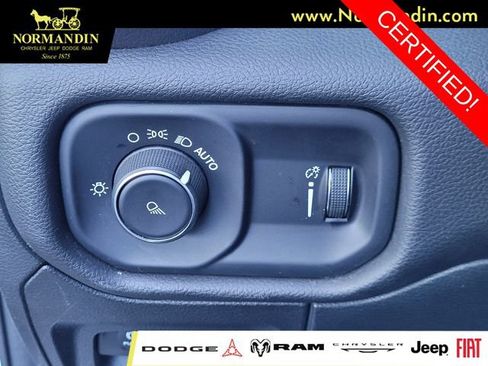 Used 2024 RAM 1500 Laramie RWD image 13