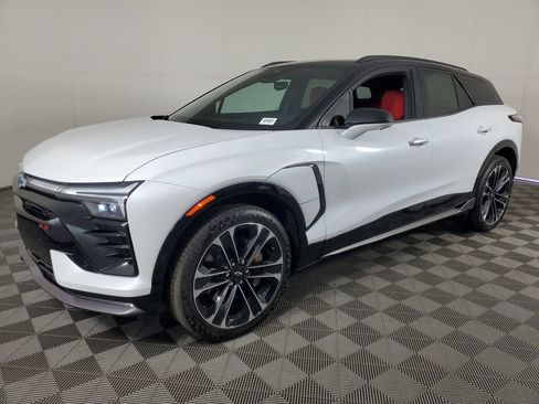 New 2026 Chevrolet Blazer EV SS image 7