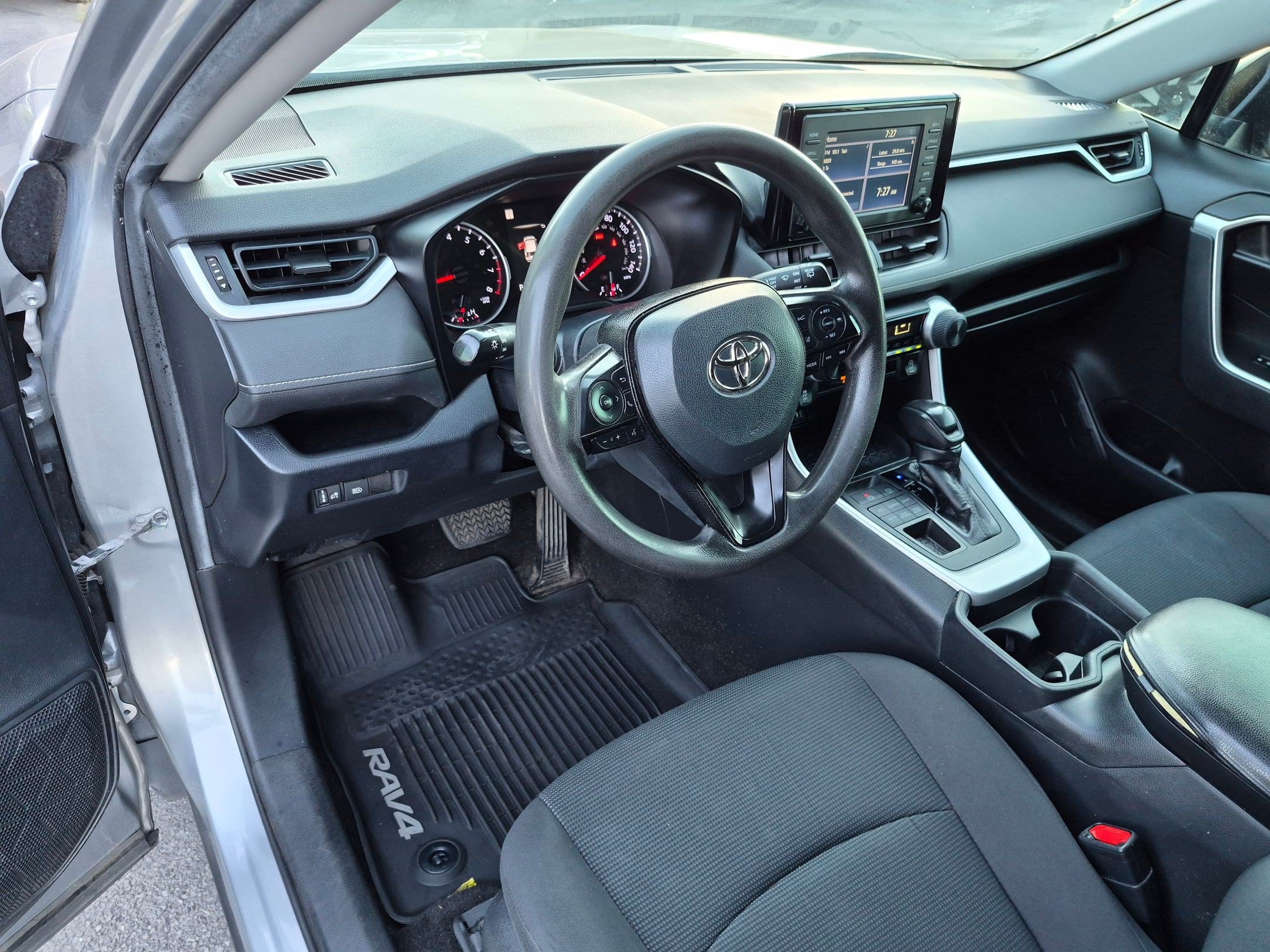 Used 2019 Toyota RAV4 LE w/ All Weather Liner Package AWD/4WD image 16