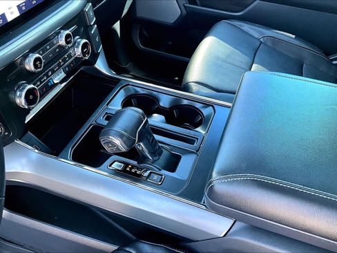 Certified 2022 Ford F150 Lariat image 17