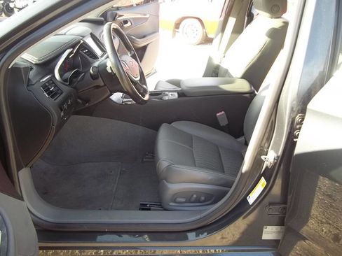 Used 2014 Chevrolet Impala LT Eco w/ Convenience Package image 8