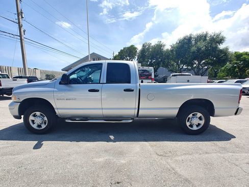 Used 2003 Dodge Ram 3500 Truck 2WD Quad Cab image 4