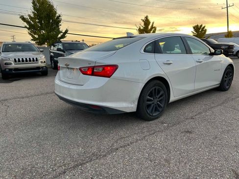 Used 2016 Chevrolet Malibu LT image 14