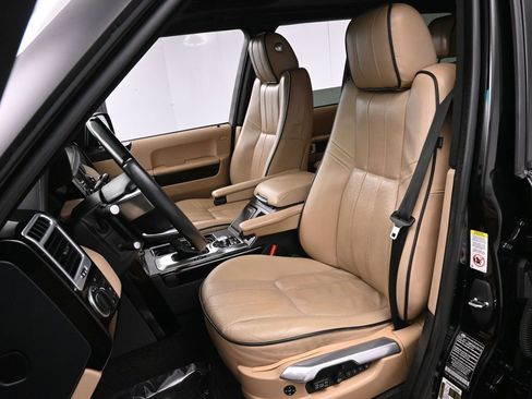 Used 2011 Land Rover Range Rover HSE LUX image 13