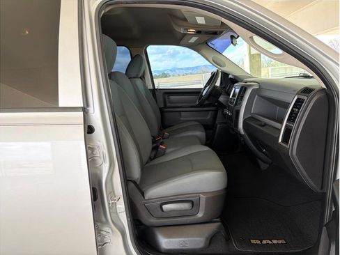 Used 2017 RAM 1500 Express AWD/4WD image 14
