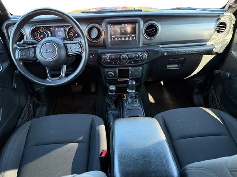 Certified 2022 Jeep Wrangler Unlimited Sport image 10