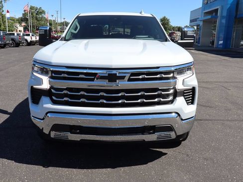 New 2026 Chevrolet Silverado 1500 LTZ w/ LTZ Premium Package AWD/4WD image 26