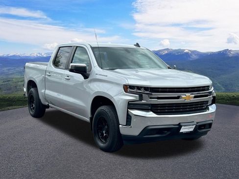 Used 2019 Chevrolet Silverado 1500 LT w/ All-Star Edition AWD/4WD image 8