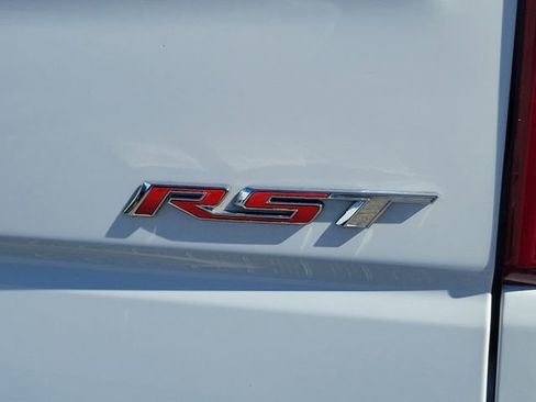 Certified 2022 Chevrolet Silverado 1500 RST image 7