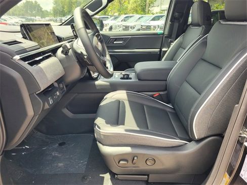 New 2026 GMC Sierra EV Elevation image 4