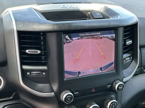Used 2019 RAM 1500 Big Horn AWD/4WD image 15