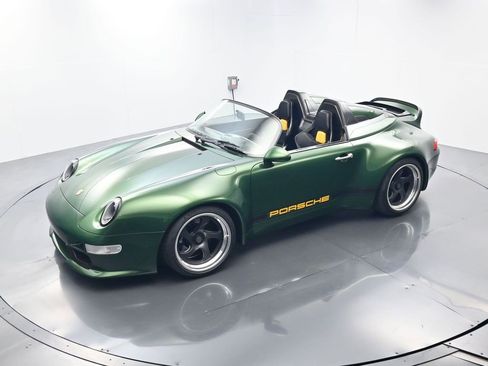 Used 1995 Porsche 911 Carrera image 38