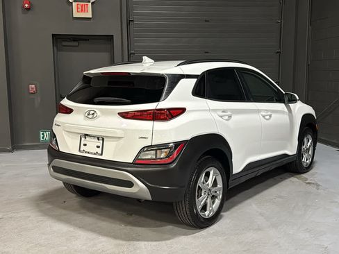 Used 2023 Hyundai Kona SEL w/ Convenience Package AWD/4WD image 4