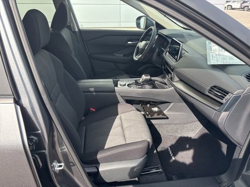 New 2026 Nissan Rogue SV image 12
