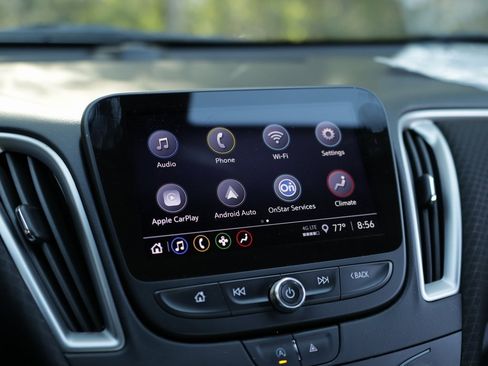 Used 2022 Chevrolet Malibu LT image 13