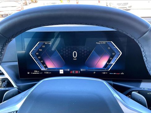 Used 2025 BMW 330i xDrive Sedan image 25