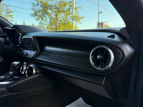 Used 2018 Chevrolet Camaro LT image 13