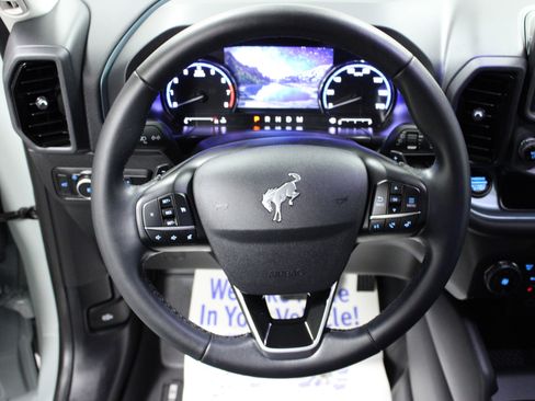 Used 2024 Ford Bronco Sport Badlands image 17