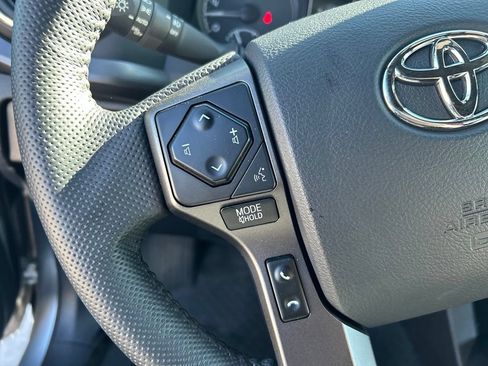 Used 2023 Toyota Tacoma TRD Off-Road w/ Technology Package AWD/4WD image 22